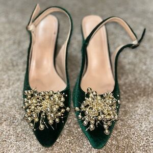 Elegant Green Velvet Slingback Heels with Gold Embellishments! 🤍